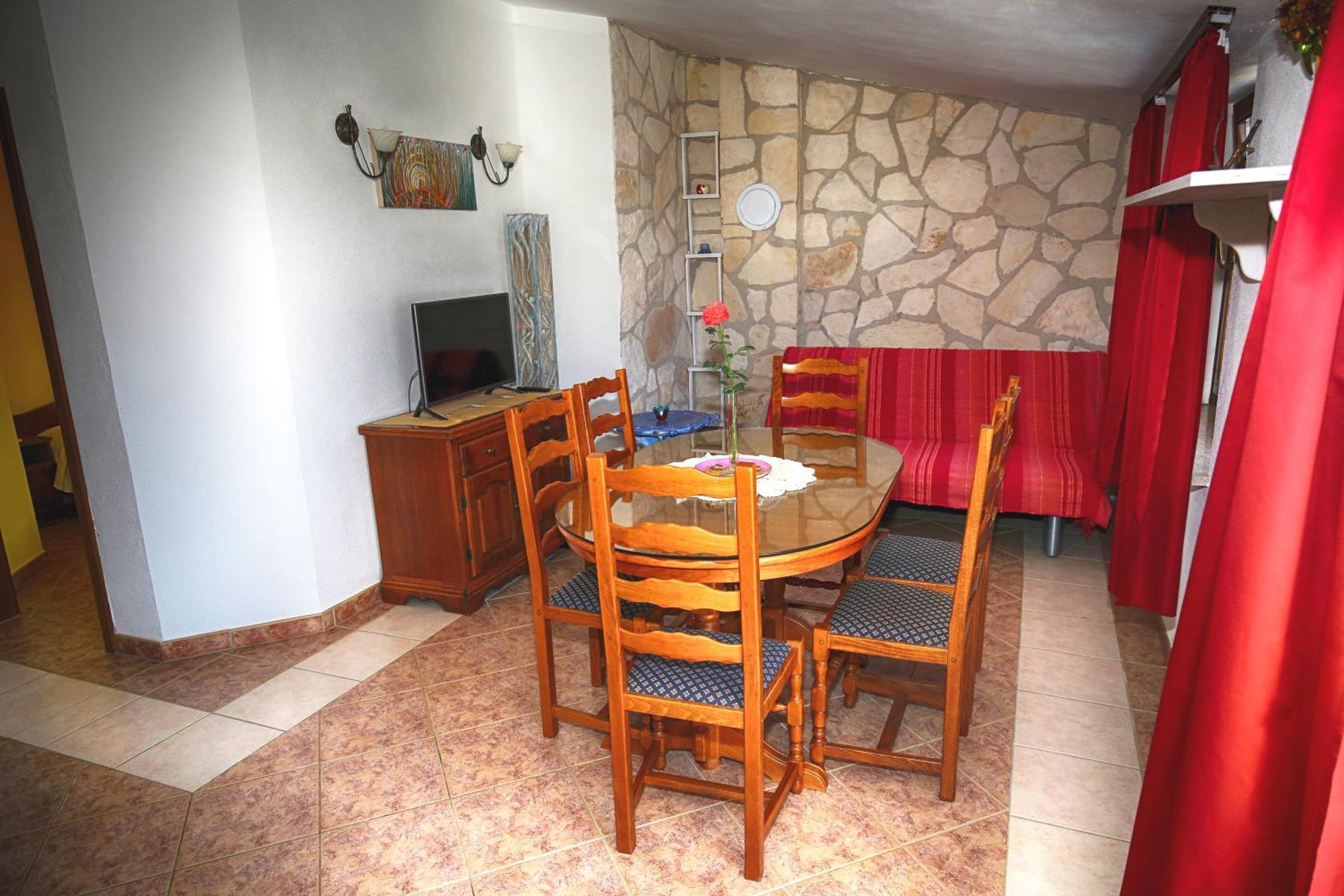 Apartments Coki Funtana Bagian luar foto